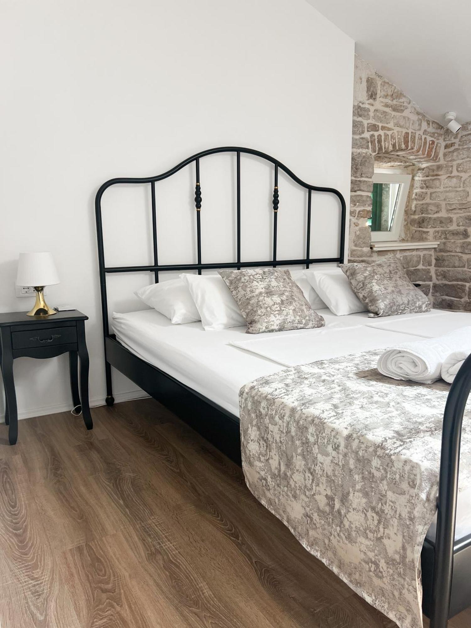 Centrum Luxury Rooms Šibenik Extérieur photo